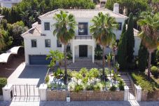 Villa em Almancil - Villa Dasha by the Lake