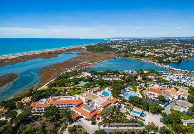 Villa à Almancil - V2 Victory Village